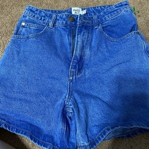 Size 4 princess polly mom shorts